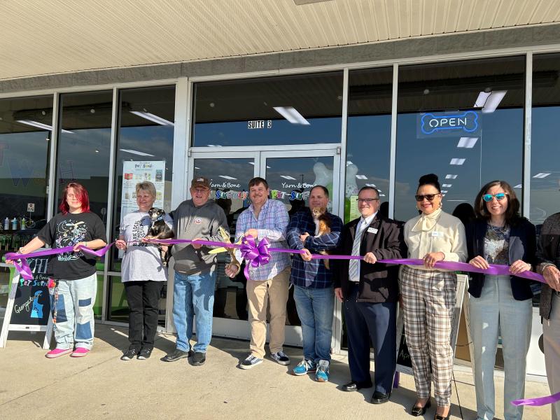 H&W Sanctuary, Yarn and Bone Pet Supply celebrate ribbon cuttings